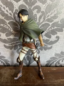 READ Attack on Titan Brave Act Levi Ackerman 1/8 Scale Figure Anime MISSING HAND - Picture 1 of 7