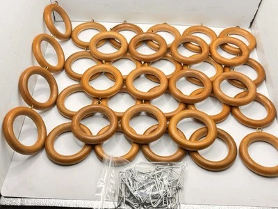 Poste de varilla de madera Lumi muebles para el hogar anillos de roble Heritage 7ct por paquete Foto 1 de 4