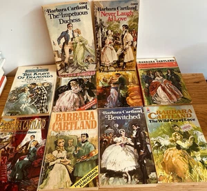Bundle of 10 x  Barbara Cartland Vintage Romance, Love  Novels  Paperback Books - Imagen 1 de 16