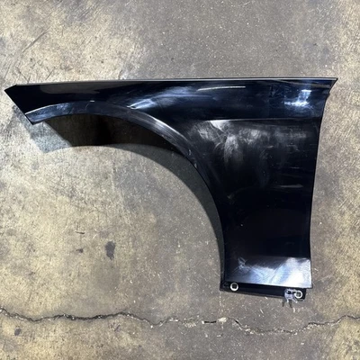 Mercedes Benz Clase E W212 2010-2016 panel de guardabarros exterior izquierdo delantero OEM Foto 1 de 4