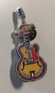 HARD ROCK CAFE BERLIN - PIN Button - top Zustand  , 061125-5 - Bild 1 von 2