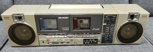 VINTAGE SHARP QT90 CASSETTE RADIO BOOMBOX - Picture 1 of 12