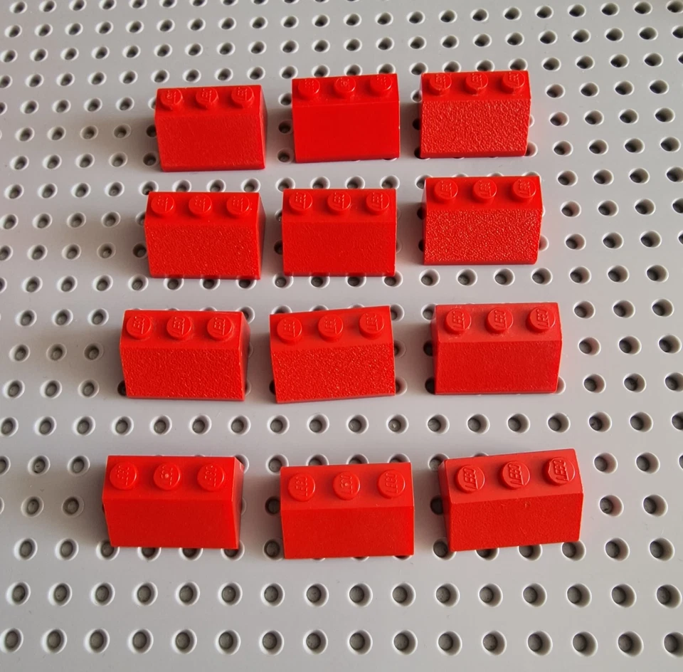 LEGO Schrägstein Dachstein 12 stk 2x3 Rot Red Slope Brick 3038 R3/K2 - Bild 1 von 1
