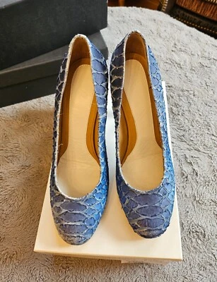 $1.4K MAISON MARGIELA Blue Snake Distressed Look Pumps, size 40 IT, fits US 9 - Image 1 of 4