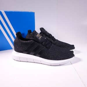 adidas swift run glitter