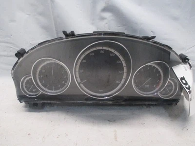 Mercedes-Benz Clase E 2013 velocímetro Speedo Cluster 66 k OEM Foto 1 de 4