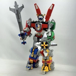 Collector Owned 100% Complete LEGO Ideas 21311 Voltron 2018 Authentic LEGO - Picture 1 of 24