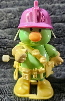 Fraggle Rock Doozer sombrero duro púrpura c1983 cuerda no funcional Tomy (Taiwán) Foto 1 de 4