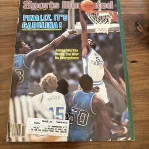Sports Illustrated 1982 UNC Carolina del Norte Tar Heels James Worthy Sam Perkins - Imagen 1 de 24