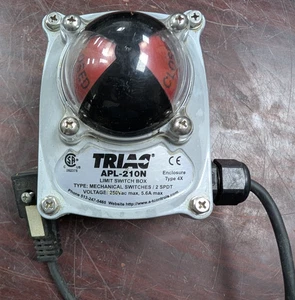 🤪 TRIAC LIMIT SWITCH BOX 10AMP 125-250VAC 2 SPDT APL-210N - Picture 1 of 7