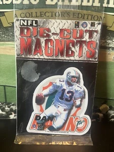 1996 NFL Die-Cut Fridge Magnet DAN MARINO Miami Dolphins HOF - Bild 1 von 2