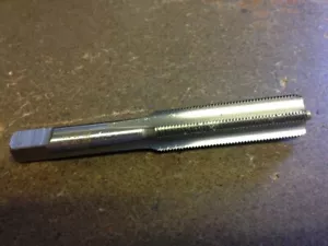 1/2"-28 GH3 Schnellarbeitsstahl 4 Flöten Bodengewindebohrer Made in USA!! - Bild 1 von 1
