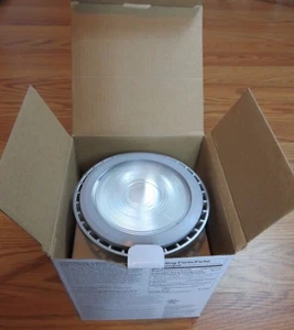 GE LED18P38S927/25 63104 LED PAR38 BULB LAMP, 18W, 2700K, 25° FLOOD, 950 LUMENS - Picture 1 of 4