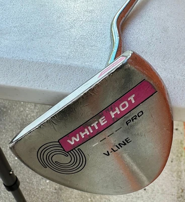 Odyssey White Hot Pro V-Line 33" Women's Putter. - Image 1 of 4