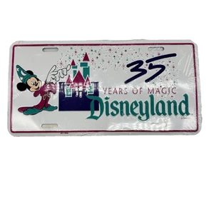 35th Anniversary Disneyland Souvenir License Plate Mickey Mouse Castle *SEALED - Bild 1 von 4