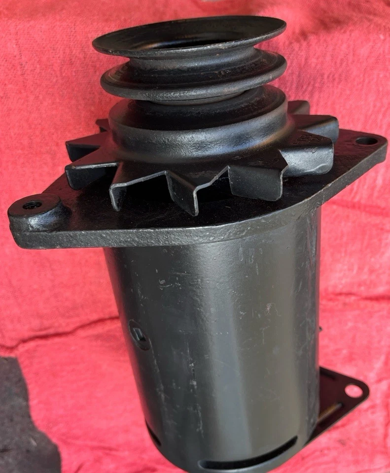 1959 1960 Ford Thunderbird Lincoln Continental 430 GENERATOR - Image 1 of 4