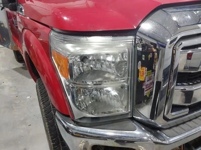 Compuesto de faros de pasajero para camioneta Ford F250SD 11-16 2922748 Foto 1 de 4