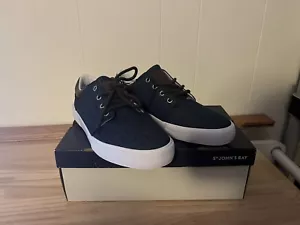 Navy Boat Shoes size 8M - Picture 1 of 2