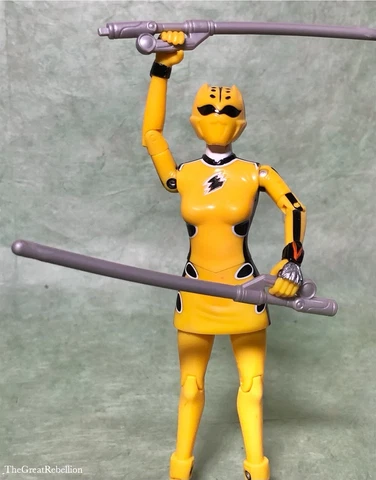 Power Rangers Jungle Fury Cheetah yellow Ranger action figure 2007 Cover