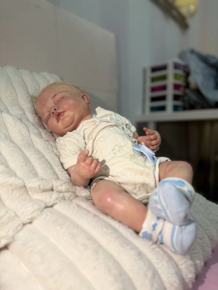 Bambola Reborn - Immagine 1 di 4