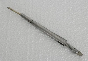 Pieza de tocadiscos Garrard AT6: husillo de registro automático (B) - Imagen 1 de 4