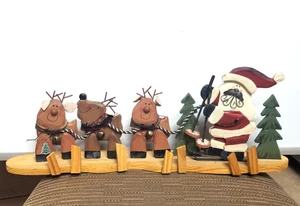 Weihnachtsmann Skifahren mit Rentier Holz Weihnachtsdeko 21 Zoll lang - Bild 1 von 6