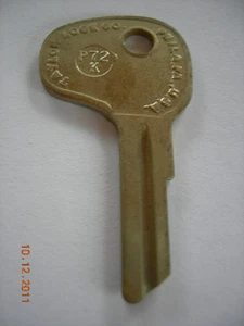 LLOYD ALFA ROMEO BORWARD ISABELLA KEY BLANK P72K - Picture 1 of 1