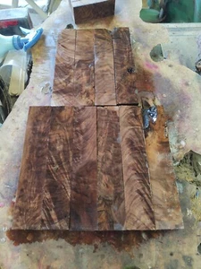 Figured walnut crotch grunt call spindle 1.5x1.5x8 - Picture 1 of 3