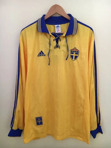 Sweden SFF 1998/99 Adidas home long sleeve football shirt soccer jersey. Size XL Cover