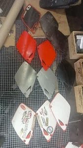 PLASTIQUE CARENAGE AILE ARRIERE KTM 125 250 SX 1998 1999 2000 2001 2002 - Foto 1 di 7