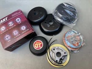Original NOS " GRANT " FORD MUSTANG (1965-1973) + OTHERS Steering Wheel Boss - Picture 1 of 7