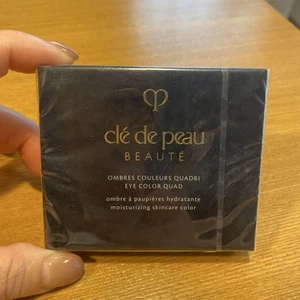 Cle de Peau Beaute Ombre Couleur Quadrille Nachfüller 6g 0,21oz 7 Starlight Splendor - Bild 1 von 12