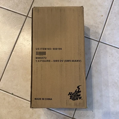 Hot Toys 1/6 DARTH VADER Star Wars ESB 40th Anniversary MMS572 - Image 1 of 4