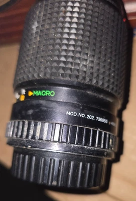 SEARS MULTI COATED 1:2.8 f=135mm AUTO MANUAL CAMERA LENS MOD NO. 202 KOREA - Image 1 of 4