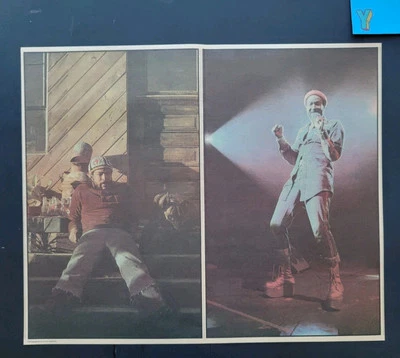 Marvin Gaye Annie Leibowitz Photography Magazine Clipping 1974 - Image 1 of 2