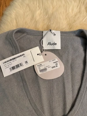 Allude 100% Cashmere V Neck Sweater $395 NWT XS - Imagem 1 de 4