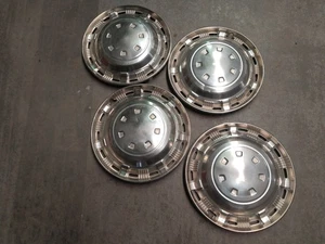 Toyota Crown Deluxe RS60 14" Hubcaps 71 72 73 - Picture 1 of 5