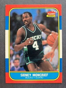 Fleer #75 1986 Sidney Moncrief (Milwaukee Bucks) ¡Salón de la fama!    ARKANSAS RAZORBACKS! - Imagen 1 de 2