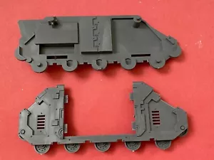 Horus Heresy Deimos Predator LATO SCAFO DESTRO - Punte - Foto 1 di 1