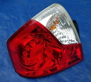 Lámpara trasera LED INFINITI M35 M45 FABRICANTE DE EQUIPOS ORIGINALES lado izquierdo del controlador LH se adapta al '06-07 - Imagen 1 de 8