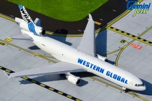 Gemini Jets 1/400 MD-11F Western Global N799JN - Picture 1 of 3