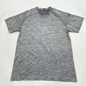Lululemon Metal Vent Tech Gray T Shirt Size Medium Performance Gym Training - Picture 1 of 7