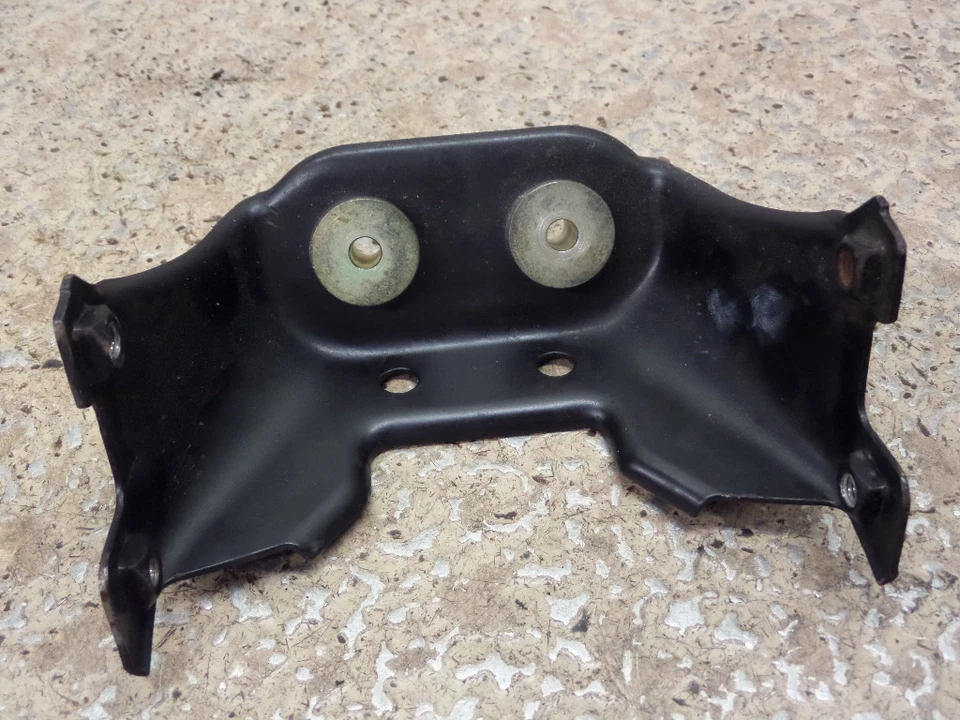 Triumph Trophy Triple 3 900 1995 soporte de montaje Foto 1 de 1