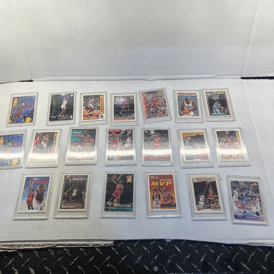 迈克尔·乔丹卡片收藏 — 第 1/4 张图片
