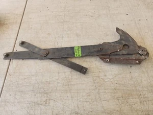 1955 1956 Chevrolet Belair 4 Door Sedan Right Front Window Regulator Used - Picture 1 of 3