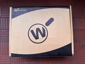 WatchGuard Firebox T55 Firewall - Afbeelding 1 van 4