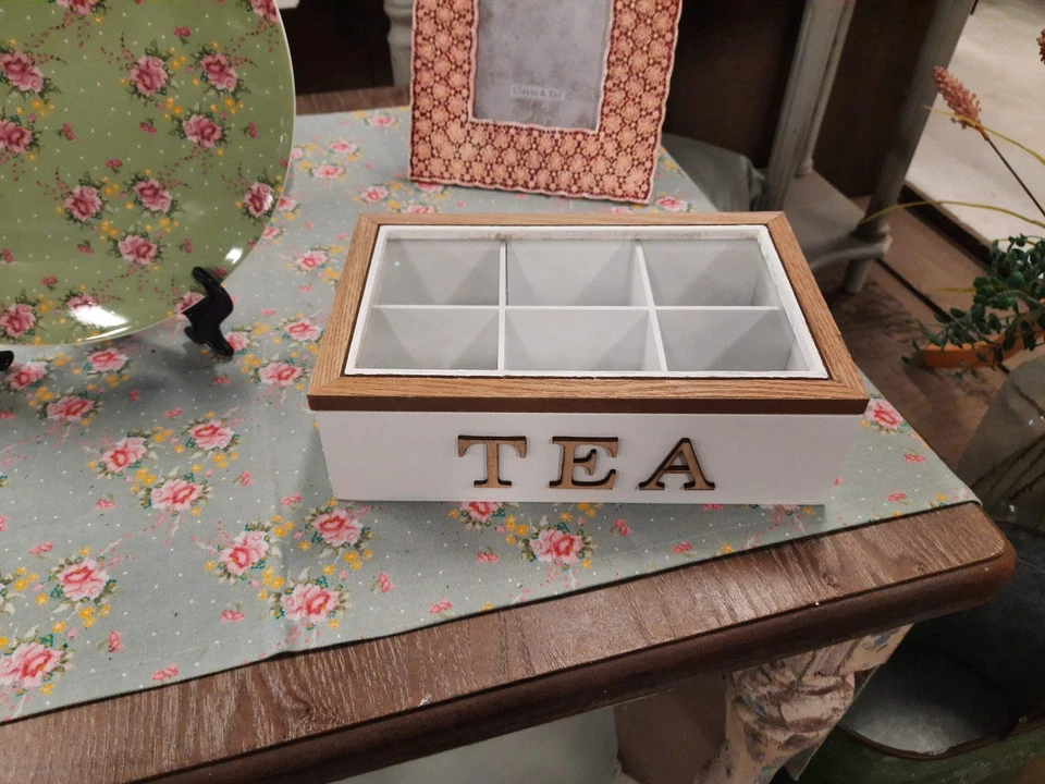 Teebox / Teekiste / Teebeutelspender, 6 Fächer, Rechteckig Weiss/Braun, 23x17x8 - Bild 1 von 4