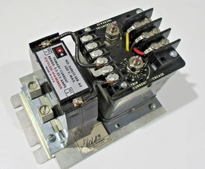 CUTLER-HAMMER D60LT3 / D60LA - Picture 1 of 4