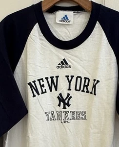 ADIDAS New York Yankees Béisbol Y2K CAMISETA RAGLAN Camiseta PARA HOMBRES Talla L MLB - Imagen 1 de 5
