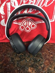 Sony PlayStation - Pulse 3D Wireless Headset (Compatible w/ PS4 + PS5) No Dongle - Picture 1 of 5